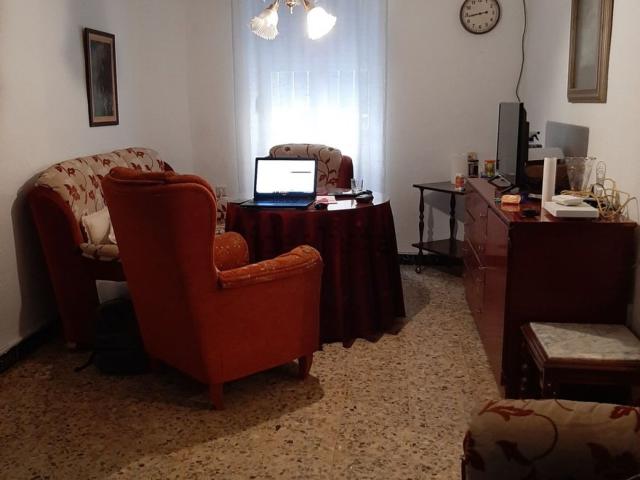 Piso, Cáceres