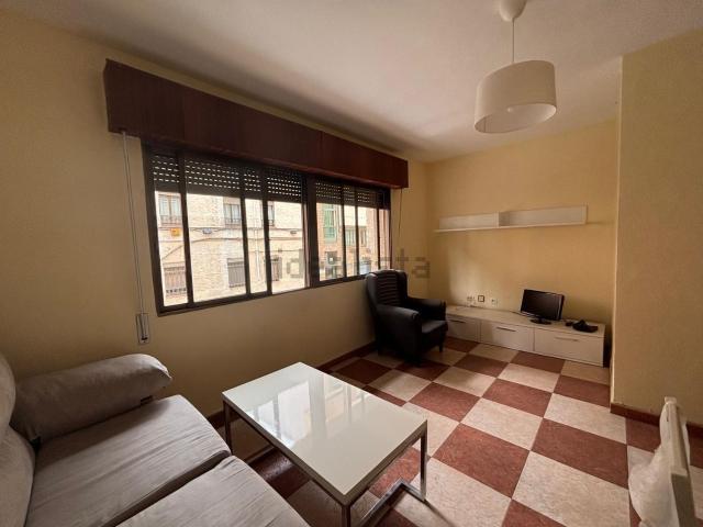 Piso, Cáceres