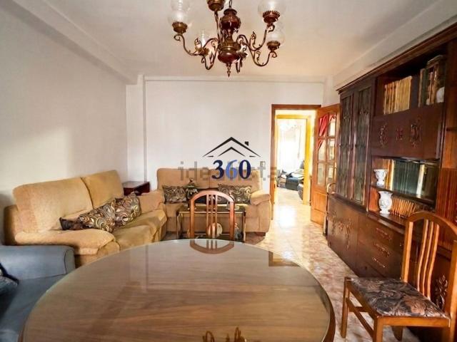 Piso, Cáceres