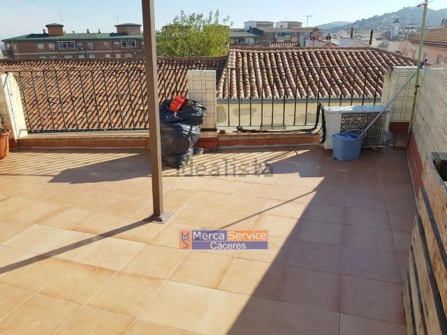 Piso, Cáceres