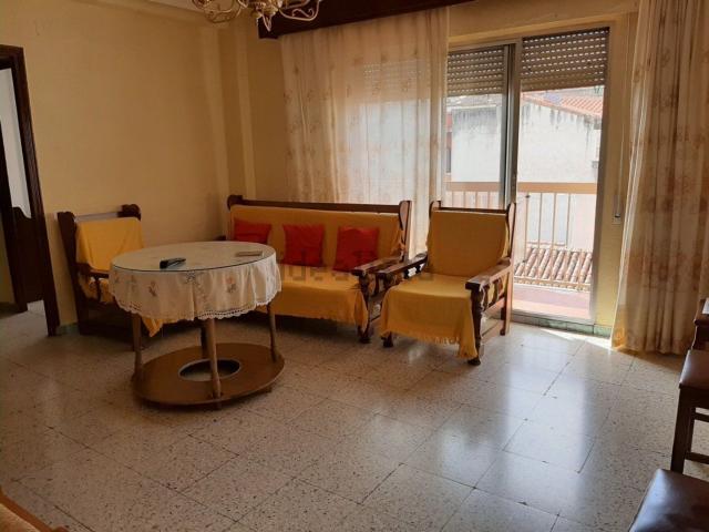 Piso, Cáceres