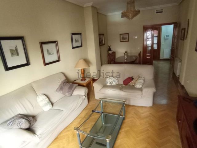 Piso, Cáceres