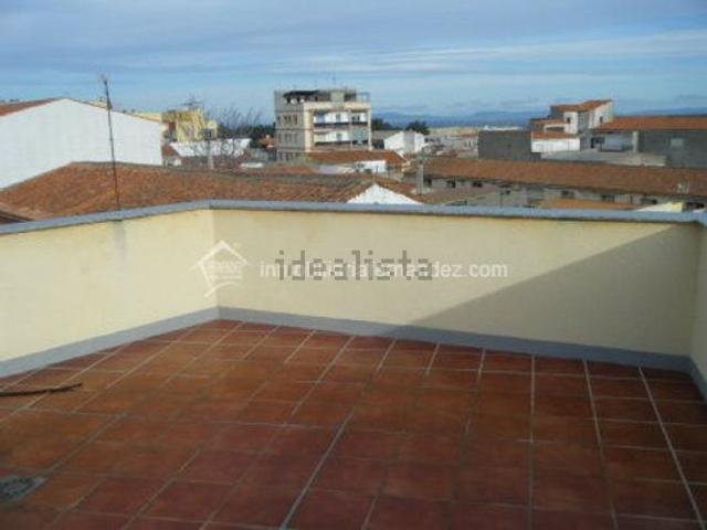 Piso, Cáceres