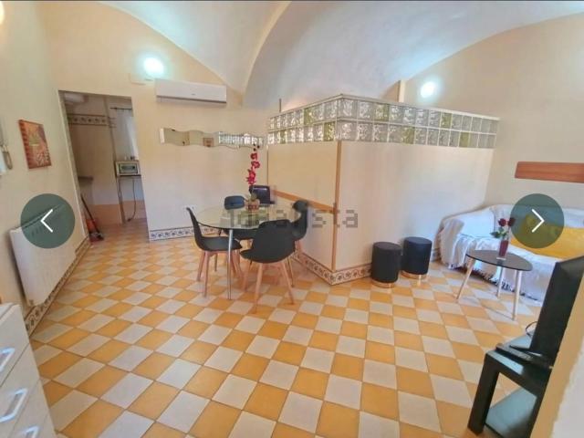 Piso, Cáceres