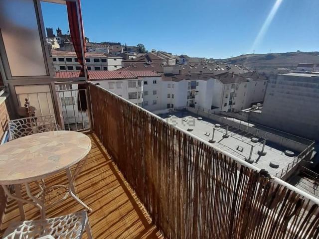 Piso, Cáceres