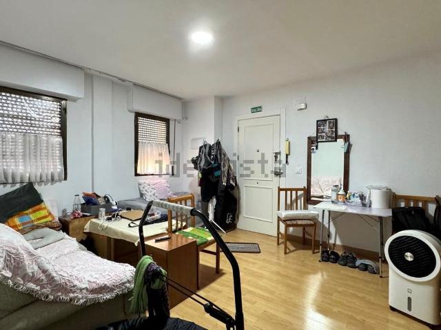 Piso, Cáceres