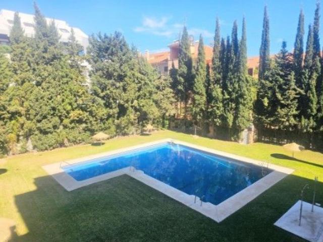 Piso, Cabopino Artola, Marbella