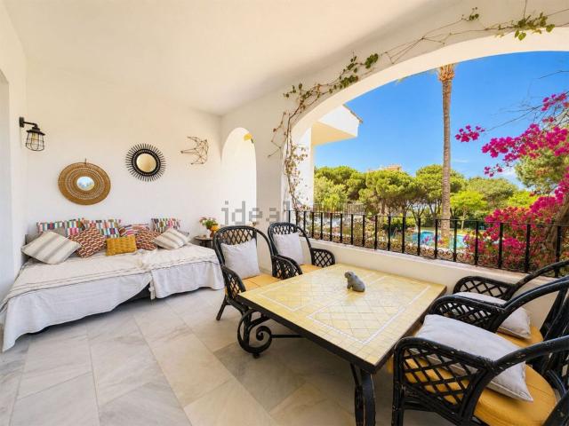 Piso, Cabopino Artola, Marbella
