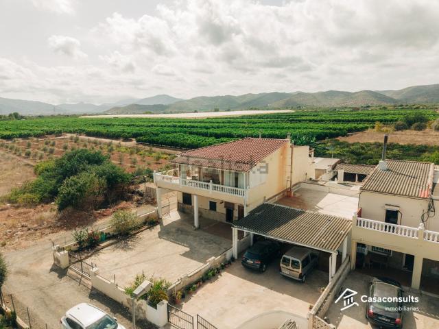 Piso, Cabanes