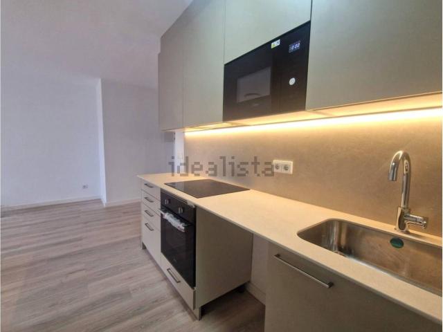Piso, Caldes d&apos Estrac