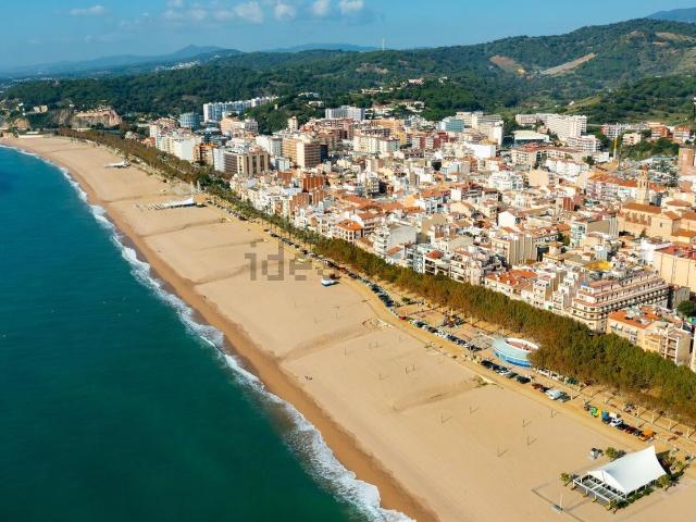 Piso, Calella