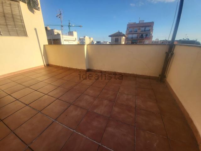 Piso, Calella