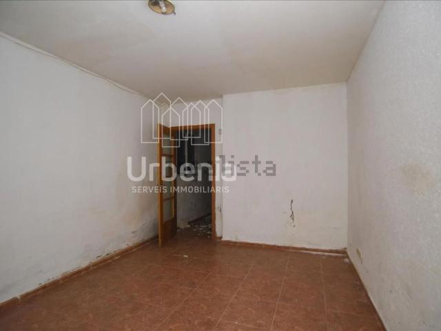 Piso, Calella