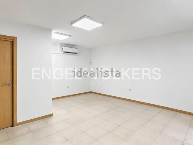 Piso, Calella