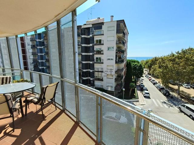 Piso, Calella
