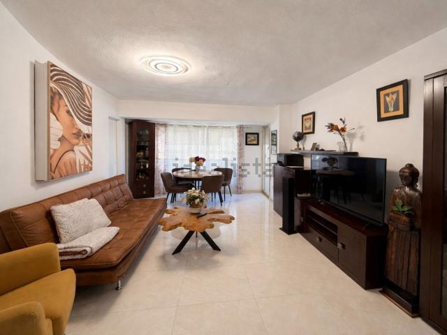 Piso, Calpe