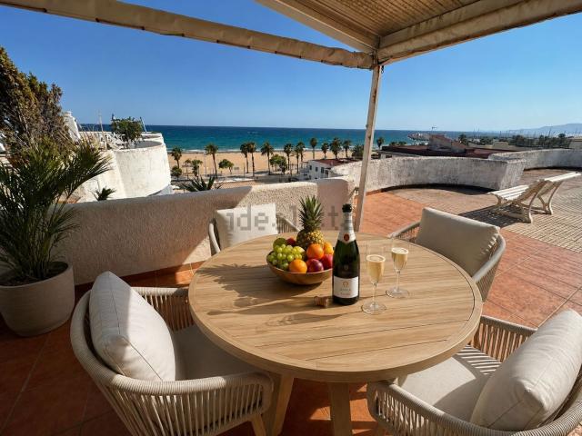 Piso, Cambrils