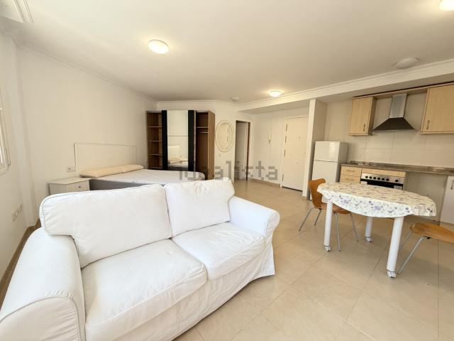 Piso, Cambrils