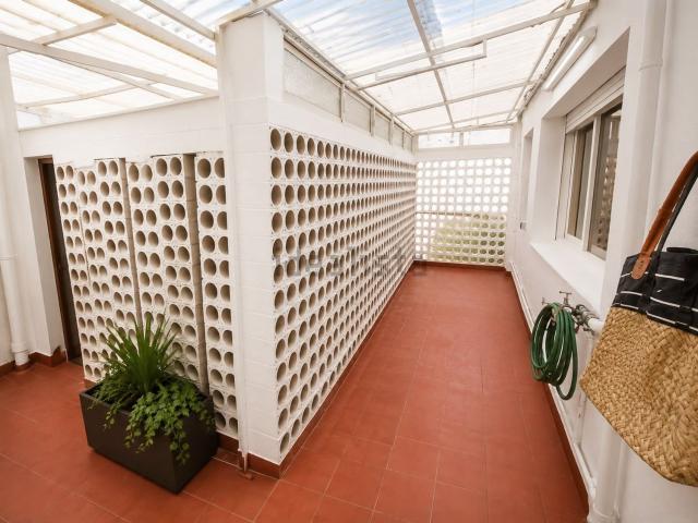 Piso, Camelias Pi y Margall, Vigo