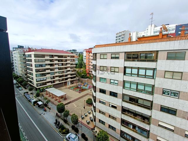 Piso, Camelias Pi y Margall, Vigo