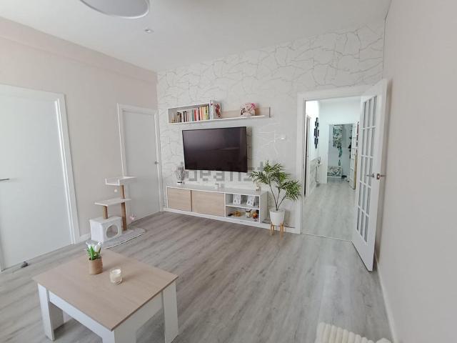Piso, Canovelles
