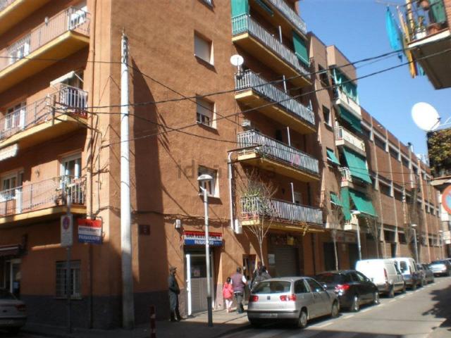 Piso, Canovelles