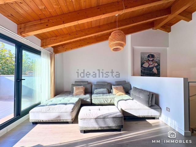 Piso, Canovelles