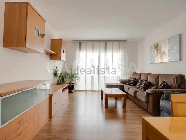 Piso, Canovelles