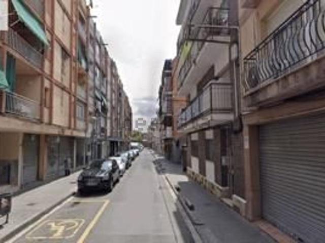 Piso, Canovelles