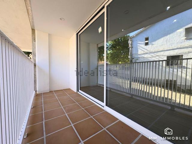 Piso, Canovelles