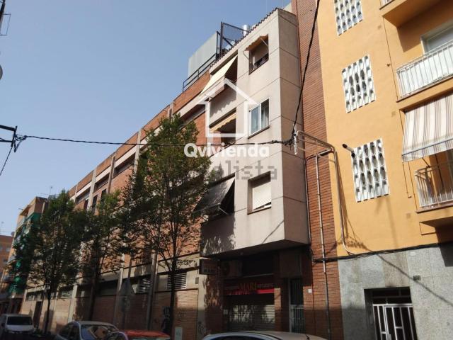 Piso, Canovelles