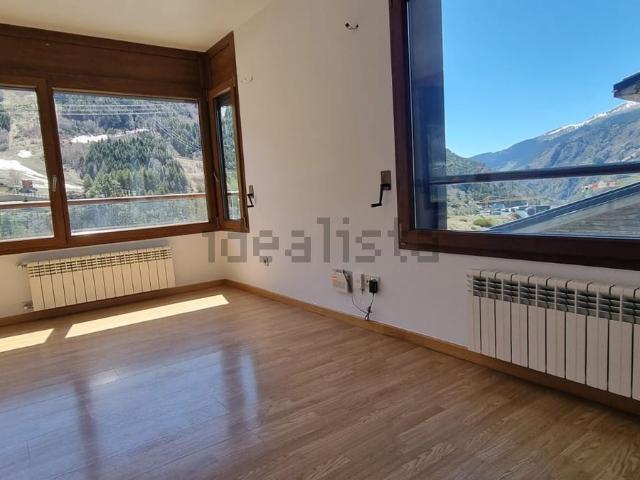 Piso, Canillo