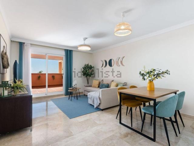 Piso, Casares