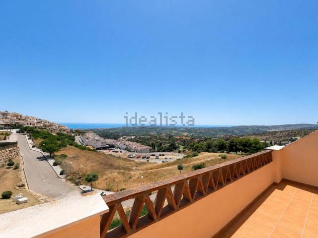Piso, Casares