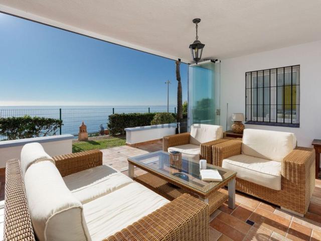 Piso, Casares