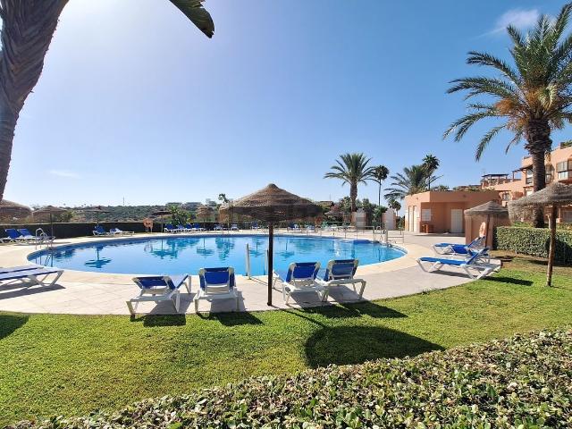 Piso, Casares