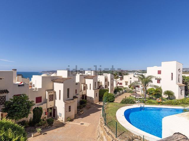 Piso, Casares