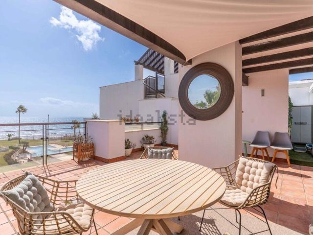 Piso, Casares