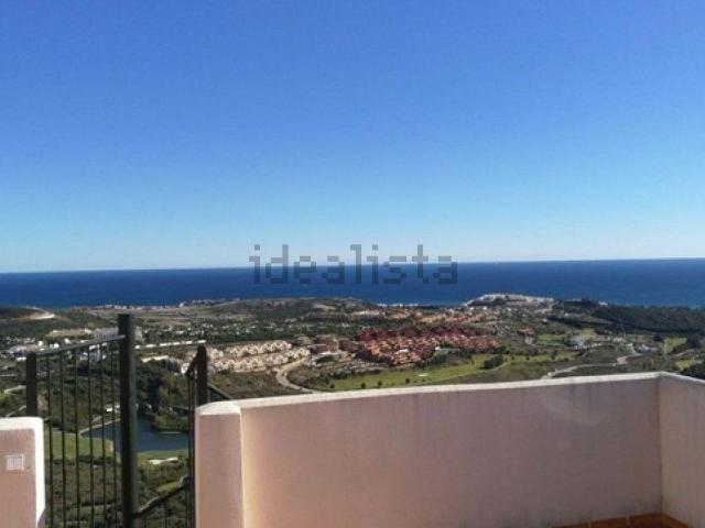 Piso, Casares