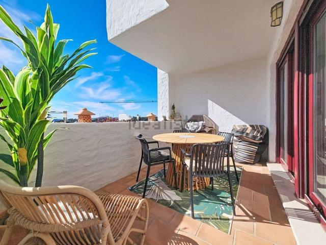 Piso, Casares