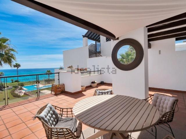 Piso, Casares