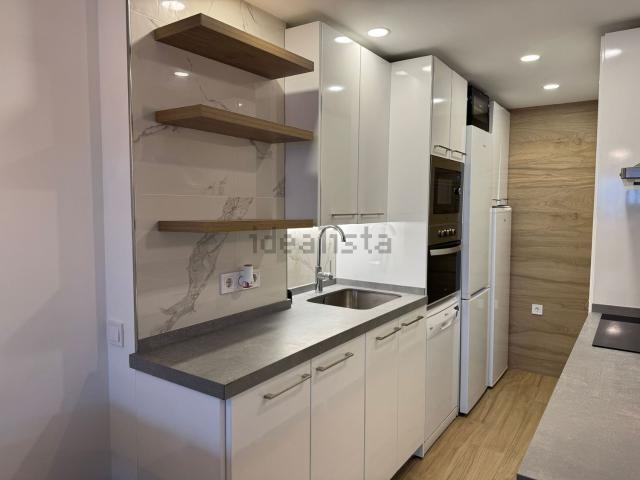 Piso, Casares