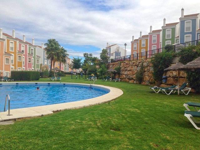 Piso, Casares
