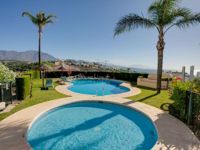 Piso, Casares