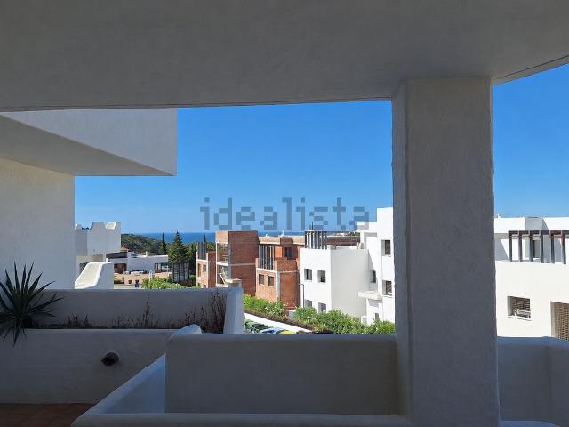 Piso, Casares