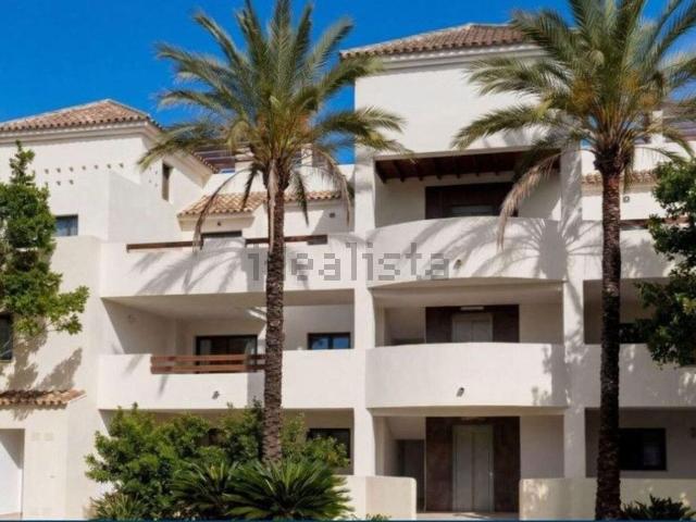 Piso, Casares