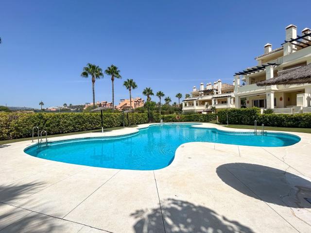Piso, Casares