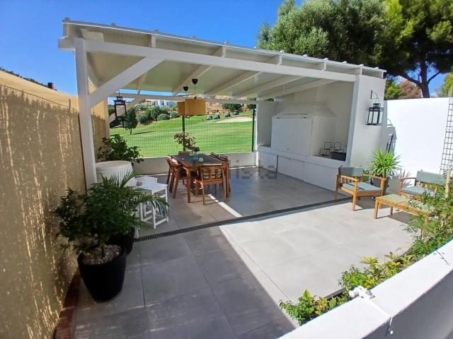 Piso, Casares