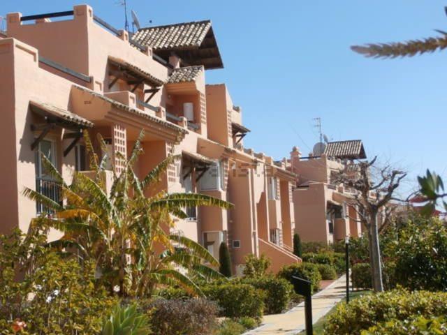 Piso, Casares