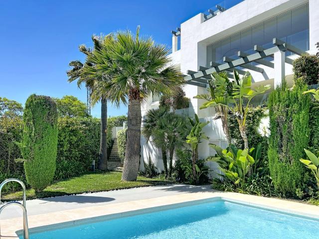 Piso, Casares